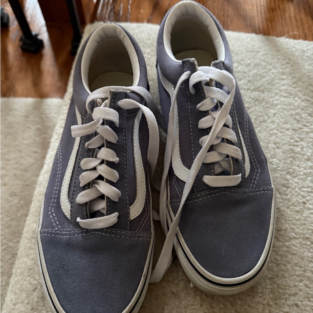 Vans Men's Gray and White Sneakers